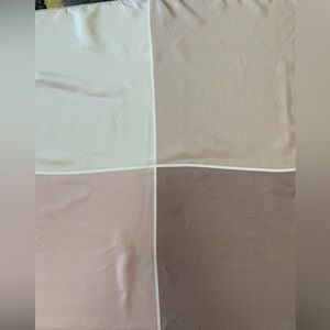 100 % Silk Fattorseta Made in Italy Scarf